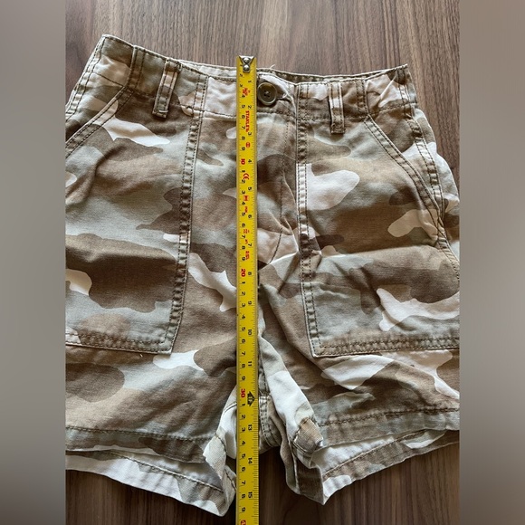 H&M camo short - Picture 4 of 8